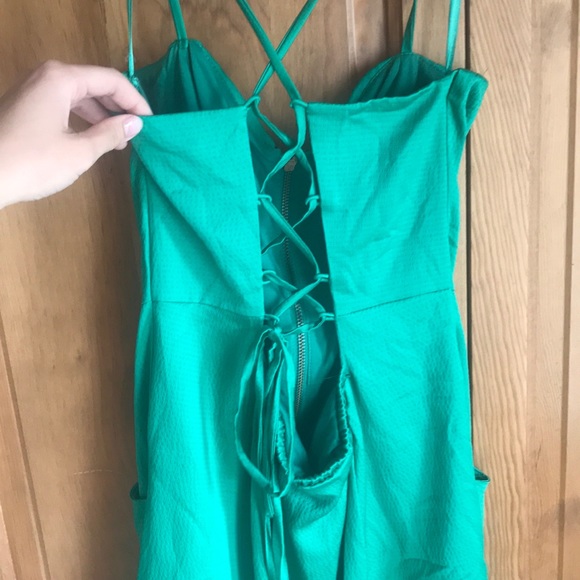 Strappy back green cocktail dress size XS - Picture 4 of 6